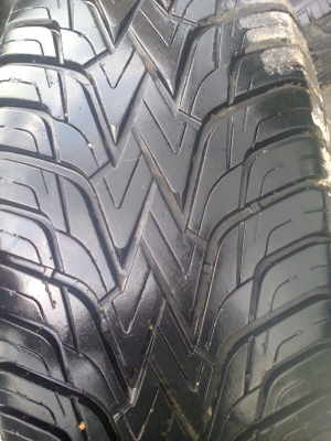 ขายล้อขอบ18 6รูพร้อมยางชุดละ16000