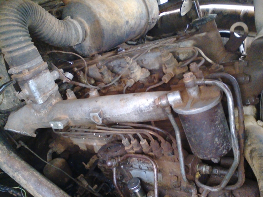 Isuzu หัวยาวหางปลา เครื่อง 6BB1 145 แรง คอนโซลครบ ภายในสวย เพลาเดียว ทะเบียนแจ้งจอด