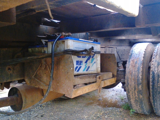 Isuzu หัวยาวหางปลา เครื่อง 6BB1 145 แรง คอนโซลครบ ภายในสวย เพลาเดียว ทะเบียนแจ้งจอด