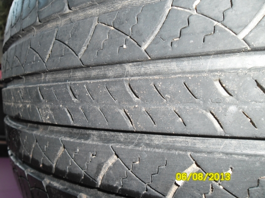 ขายยาง Michelin latitude tour 225-65-17 ปลายปี 10 4 เส้นราคาไม่แพง ขายยาง Michelin latitude tour 225-65-17 ปลายปี 10 4 เส้นราคาไม่แพง