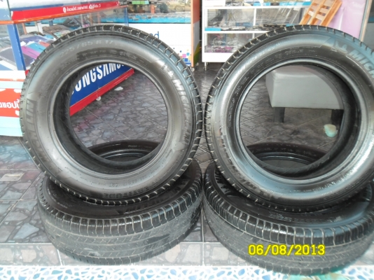 ขายยาง Michelin latitude tour 225-65-17 ปลายปี 10 4 เส้นราคาไม่แพง