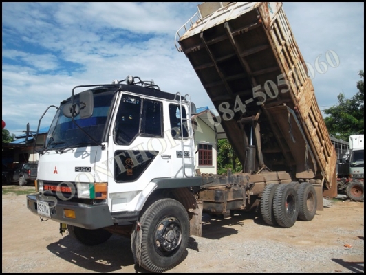 ขายด่วน รถบรรทุก 10 ล้อ ดั้ม MITSUBISHI FUSO 527M-TD 195 แรง สภาพเดิมๆ พร้อมใช้งาน ราคาสุดคุ้ม