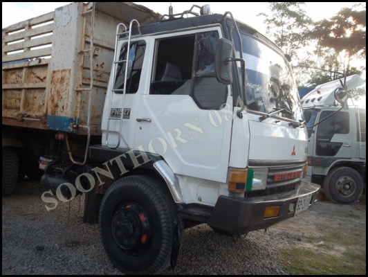 ขายด่วน รถบรรทุก 10 ล้อ ดั้ม MITSUBISHI FUSO 527M-TD 195 แรง สภาพเดิมๆ พร้อมใช้งาน ราคาสุดคุ้ม