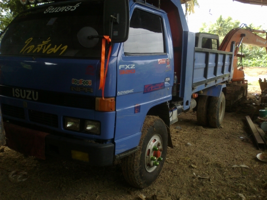 ขายแล้วครับ ขอบคุณ Truck 2 hared คุณ โจ้ บุรีรัมย์ รับรถไปแล้วครับ(ลดแล้วครับจาก 550,000 เหลือ 520,000) ขายรถหกล้อดั๊ม ISUZU NPR 115 แรง