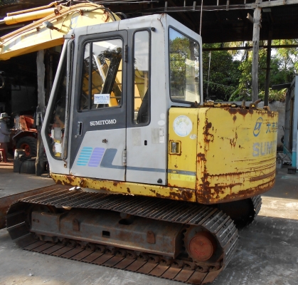 ขายรถขุด SUMITOMO S160 F2 คอนโทรลน้ำมัน ทำงานเร็ว เก่านอกพร้อมหัวแย๊ก NPK H- 3X พร้อมใช้งาน