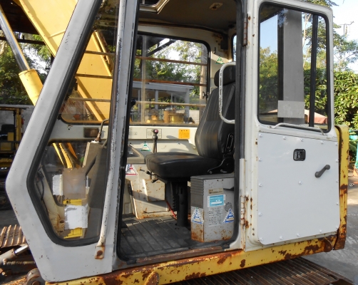 ขายรถขุด SUMITOMO S160 F2 คอนโทรลน้ำมัน ทำงานเร็ว เก่านอกพร้อมหัวแย๊ก NPK H- 3X พร้อมใช้งาน