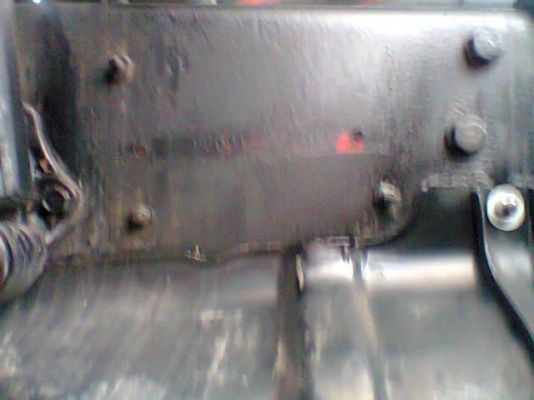 รถฮีโน่ 10 ล้อ ตู้เย็น  FL3H  เปลื่ยนเครื่อง 320 แรงม้า  สนใจติดต่อ 081 - 6079515