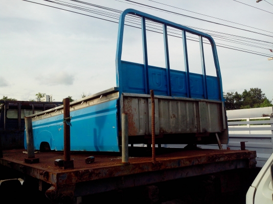 ขายกระบะสแตนเลส ใส่รถISUZU 4 ล้อกลาง