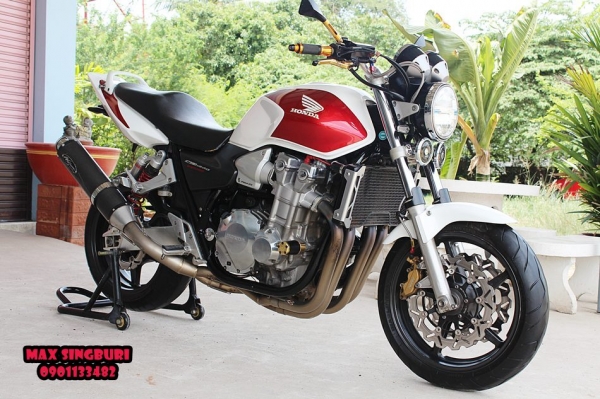 แม็กสิงห์บุรี//CB1300 ปี2004 สภาพหล่อโหดๆ แต่งเพียบ ท่อ FULLSYSTEM พร้อม สรรพาสมิตร 175000 ด่วน