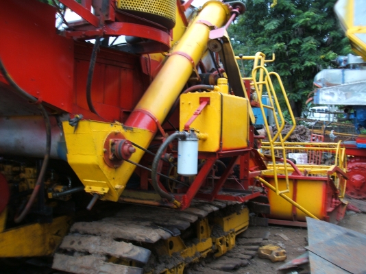 รถเกี่ยวข้าว เกษตรพัฒนา รุ่นซุปเปอร์ไวไฟ รถเกี่ยวข้าว เกษตรพัฒนา รุ่นซุปเปอร์ไวไฟ