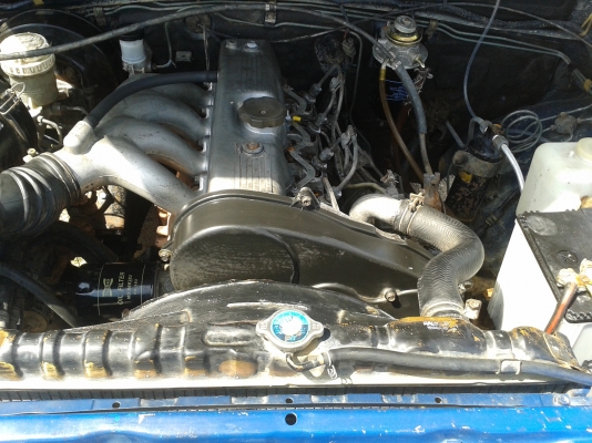 รถเดิมๆติดบางสติ๊กเกอร์จากโรงงานยังอยู่ ตัวถังมีผุบ้างตามอายุ แต่เครื่องแห้งๆคัสซีสวยสอาดภายในสอาดเดิมๆมีเบาะขาดบ้างตามอายุมาดูไกล้ๆจะดูดี รถปี93 ช่วงล่างยังนิ่มอยู่เลย รถเดิมๆติดบางสติ๊กเกอร์จากโรงงานยังอยู่ ตัวถังมีผุบ้างตามอายุ แต่เครื่องแห้งๆคัสซีสวยสอาดภายในสอาดเดิมๆมีเบาะขาดบ้างตามอายุมาดูไกล้ๆจะดูดี รถปี93 ช่วงล่างยังนิ่มอยู่เลย