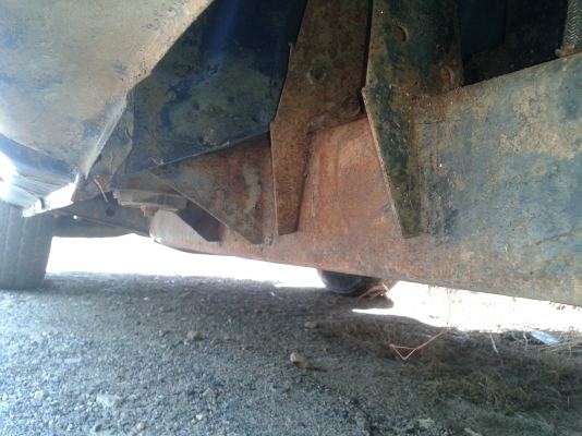 รถเดิมๆติดบางสติ๊กเกอร์จากโรงงานยังอยู่ ตัวถังมีผุบ้างตามอายุ แต่เครื่องแห้งๆคัสซีสวยสอาดภายในสอาดเดิมๆมีเบาะขาดบ้างตามอายุมาดูไกล้ๆจะดูดี รถปี93 ช่วงล่างยังนิ่มอยู่เลย รถเดิมๆติดบางสติ๊กเกอร์จากโรงงานยังอยู่ ตัวถังมีผุบ้างตามอายุ แต่เครื่องแห้งๆคัสซีสวยสอาดภายในสอาดเดิมๆมีเบาะขาดบ้างตามอายุมาดูไกล้ๆจะดูดี รถปี93 ช่วงล่างยังนิ่มอยู่เลย