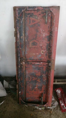 ฝากระบะท้าย ตัวหนังสือเล็ก M 1000