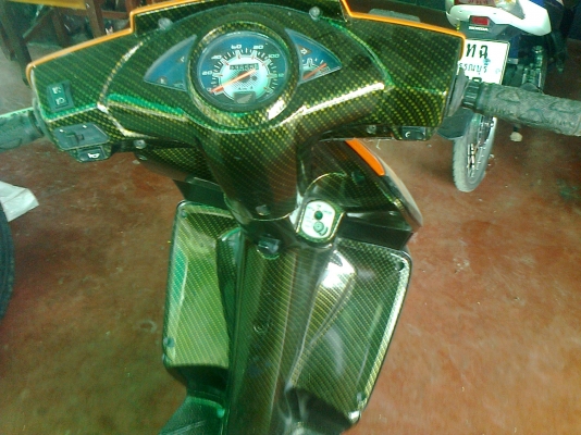 honda click play 13500 .-