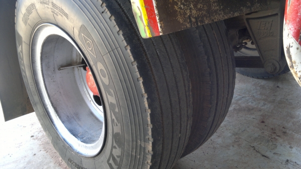 ขายรถพ่วง 18 ล้อ เพลาเดียว แม่-ลูกดั้ม กระบะเนียมคอกเกษตร HINO KT925 วางหัว 2K วางเครื่อง 2K รถสวยกำลังดี ราคาย้อมๆรีบจองด่วน ขายรถพ่วง 18 ล้อ เพลาเดียว แม่-ลูกดั้ม กระบะเนียมคอกเกษตร HINO KT925 วางหัว 2K วางเครื่อง 2K รถสวยกำลังดี ราคาย้อมๆรีบจองด่วน