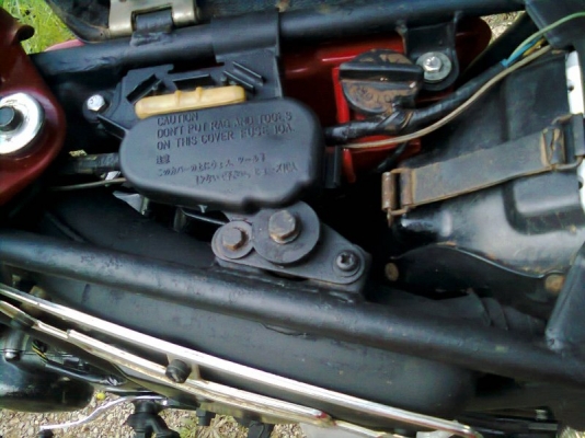 ขายyamaha dt100xตามรูปเครื่องติดวิ่งดีสวยเดิมทุกเม็ดทะเบียนเต็ม+ชุดโอนราคา18,500บาท