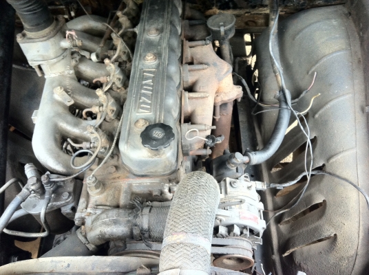 ขายด่วน รถบรรทุก 6 ล้อ ราคา 350000 บาท