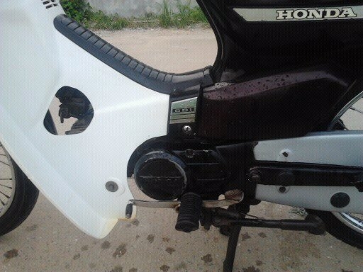 ขาย HONDA ดรีม คุรุสภา เดิมสวย เครื่องดีมาก ทะเบียนพร้อมโอน ภาษี ขาดต่อ 2 ปี ครับ