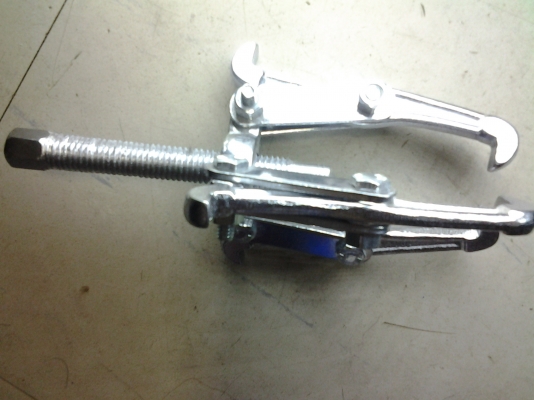 gear puller KWT  2jaw 6"   ตัวดูด พู่เล่เฟือง 2  ขา  3 ขา