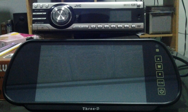 ขายวิทยุ jvc kd dv6105 dvd mp3  พร้อมจอ7นิ้วแบบหนีบกระจกหลัง