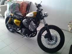 วีราโก้400แต่งbobberสพม.แท้แลกvfr,cbr400สพม