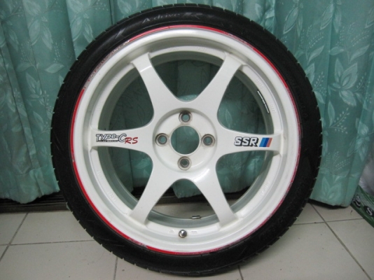 ขายล้อแม็กพร้อมยางขอบ 17 SSR Type-C 4รู100 กว้าง 7.5 งดต่อรอง ขายล้อแม็กพร้อมยางขอบ 17 SSR Type-C 4รู100 กว้าง 7.5 งดต่อรอง
