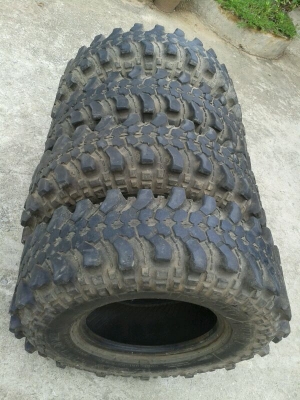 ขาย ตะขาบ Silver Stone 35x10.5R16