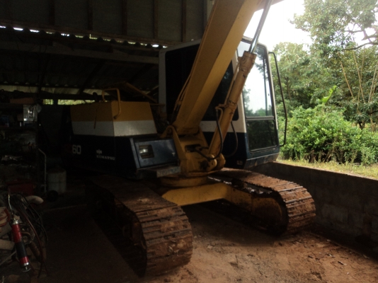 ขายรถขุด Komatsu PC60 รุ่น6
