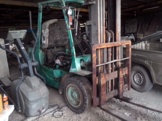 ขายรถโฟคลิฟต์MITSUBISHIขนาด3ตันสูง5เมตร