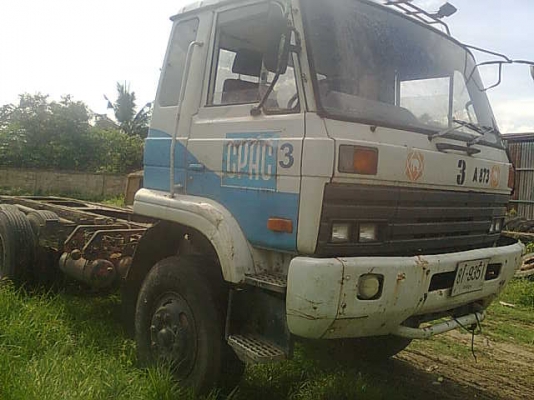 ต้องการขาย / รถ 10 ล้อ 2 เพลา นิสสัน UD / CW430 ( หัวคัสซี )