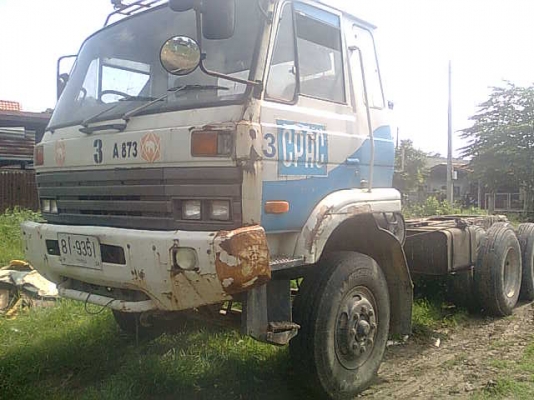 ต้องการขาย / รถ 10 ล้อ 2 เพลา นิสสัน UD / CW430 ( หัวคัสซี )