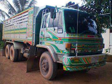 ขายรถบรรทุกสิบล้อดั๊มพ์ Isuzu 195 นางฟ้าแท้ เครื่องเดิม เกียร์เดิม 2 เพลา ดั๊มพ์มิเนียม ทะเบียนพร้อม