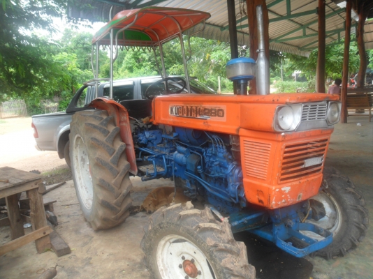 รถไถเล็ก คูโบต้าL280 สภาพดี พร้อมใช้งาน