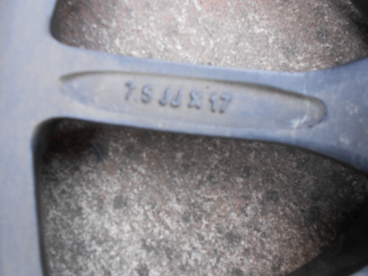 ขายล้อแม็ก 17 นิ้ว ใส่ 4 รู 100// 4 รู 114 *** มี 3 วง ขายล้อแม็ก 17 นิ้ว ใส่ 4 รู 100// 4 รู 114 *** มี 3 วง