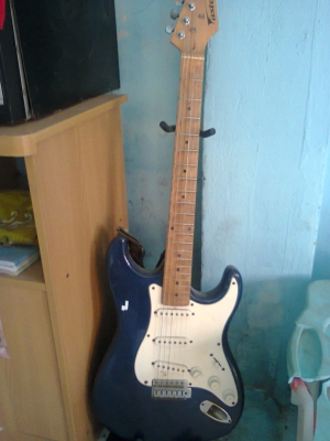 กีตาร์ไฟฟ้า..2000