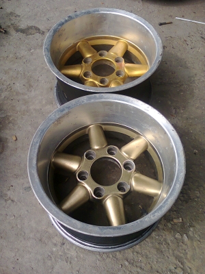 ขายล้อ1 คู่ขอบ15กว้าง 8.5 คู่ละ3000