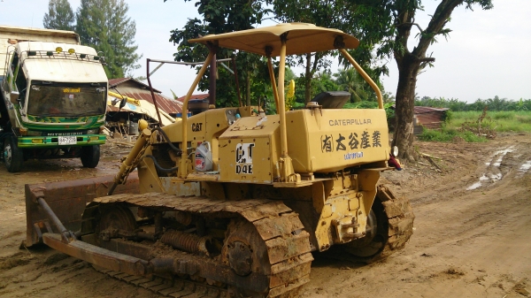 (((---ขาย---))) CATERPILLAR D4E