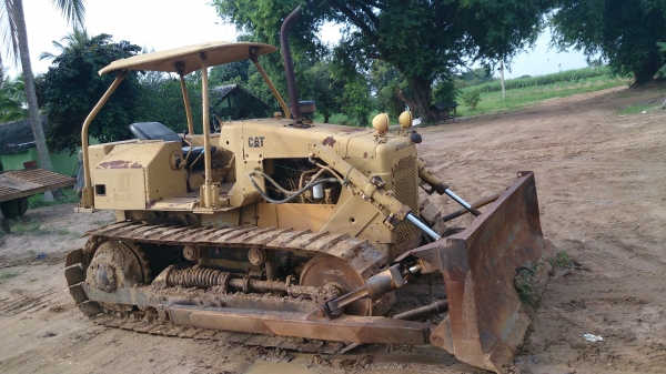 (((---ขาย---))) CATERPILLAR D4E