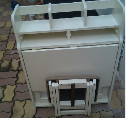 โต๊ะเขียนหนังสือเด็ก พับได้