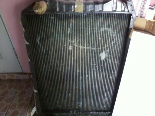 หม้อน้ำรถสิบล้อสภาพดี