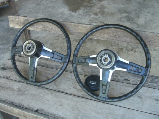 อะไหล่เหลือใช้ครับ พวงมาลัยติดรถแท้ Dutsun