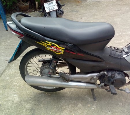 wave z ubox ปี 49 สีเทา ดำ รถสวยมาก เดิมๆ ตั้งขายได้เลย ชุดสีสวย เครื่องแน่น ไม่หลวม ไม่มีควัน เอกสารครบถ้วน