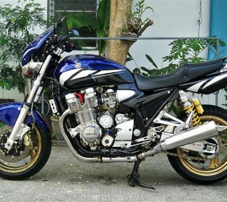 <<<<<< Yamaha XJR 1300 ปี 99 ของแต่งเยอะ >>>>>>
