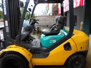ขายรถโฟล์คลิฟท์ 2.5ตัน งาเท-หงาย+เสา4.5 เมตร เก่าญี่ปุ่น สภาพสวย