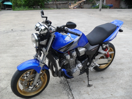 ขาย cb1300 y.05 หล่อๆๆ