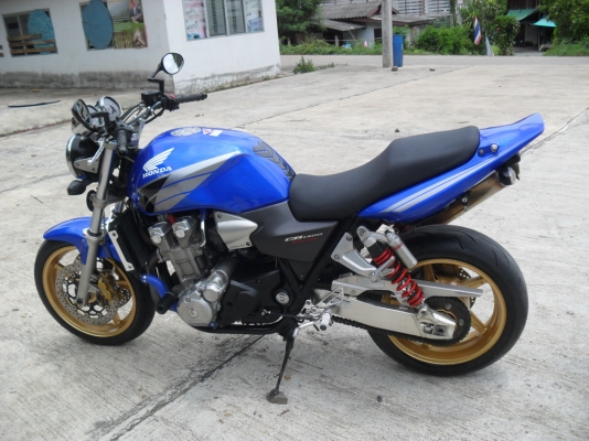ขาย cb1300 y.05 หล่อๆๆ