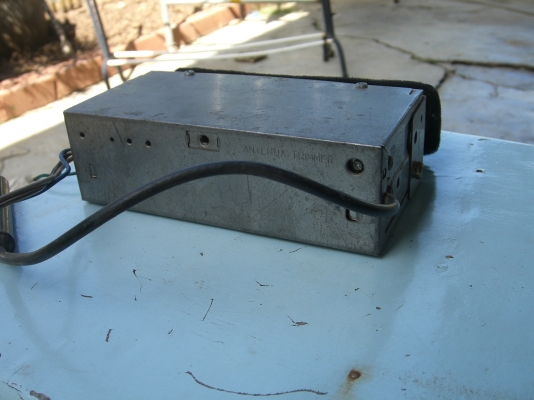 วิทยุ AM Clarion รถโบราณ ใส่รถ Dutsun Sunny B210 (120Y)