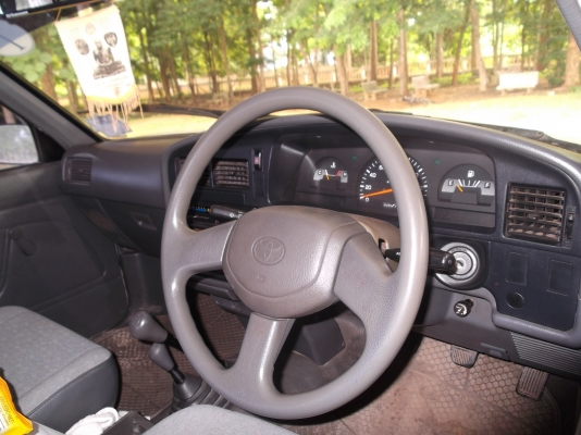 ln106 นำเข้าทั้งคันแบบสี่ประตู   เดิมๆตั้งแต่ยาง  350000