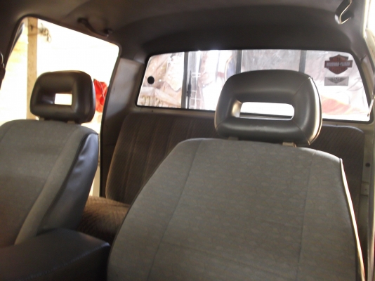 ln106 นำเข้าทั้งคันแบบสี่ประตู   เดิมๆตั้งแต่ยาง  350000