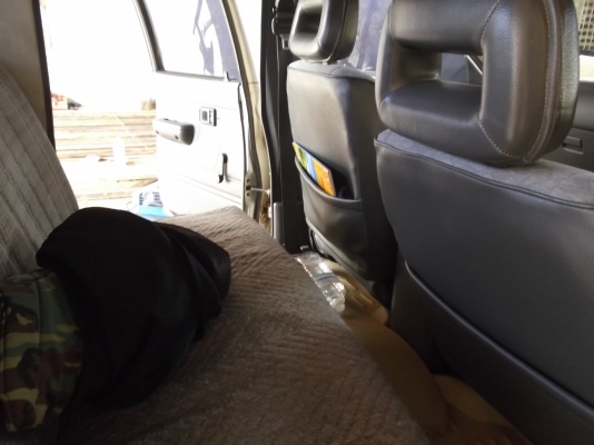 ln106 นำเข้าทั้งคันแบบสี่ประตู   เดิมๆตั้งแต่ยาง  350000